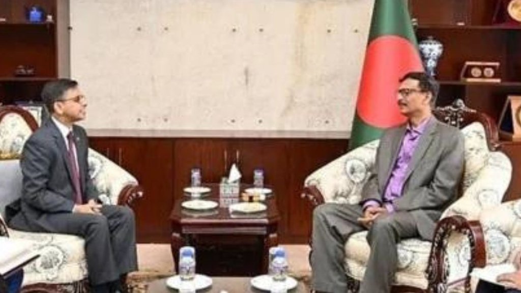 Bangladesh Crisis | Sheikh Hasina | Dhaka to Delhi