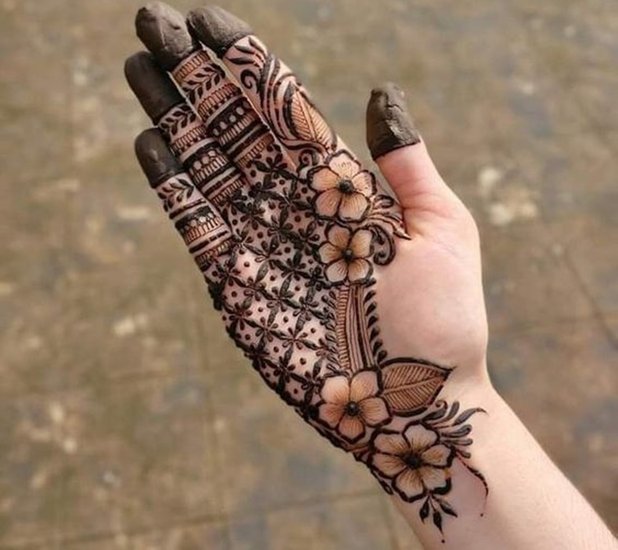 Traditional mehendi
