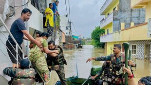 Gujarat Floods Heavy Rainfall | Heavy Rainfall Gujarat | PM MODI DIALS CM