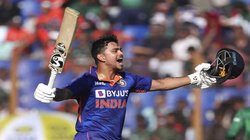 Ishan Kishan Hundred: इशान किशन ने खेली आतिशी पारी, 10 छक्के और 5 चौकों की मदद से इतने गेंदों पर ठोक दिए 114 रन