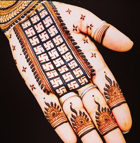 Easy mehendi designs