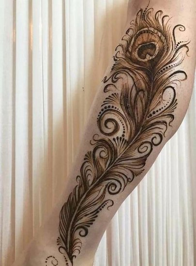 Unique mehndi designs for Janmashtami