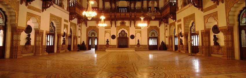 worlds largest residential building laxmi vilas palace inside picture