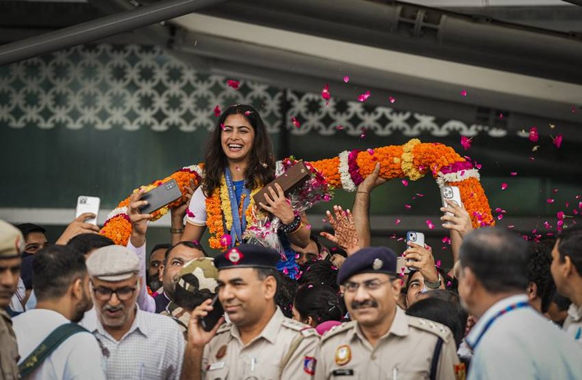 Manu Bhaker homecoming
