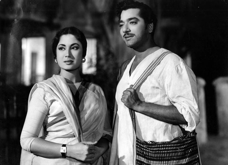 Meena Kumari Biography