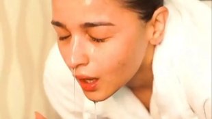 soaking face in ice water benefits