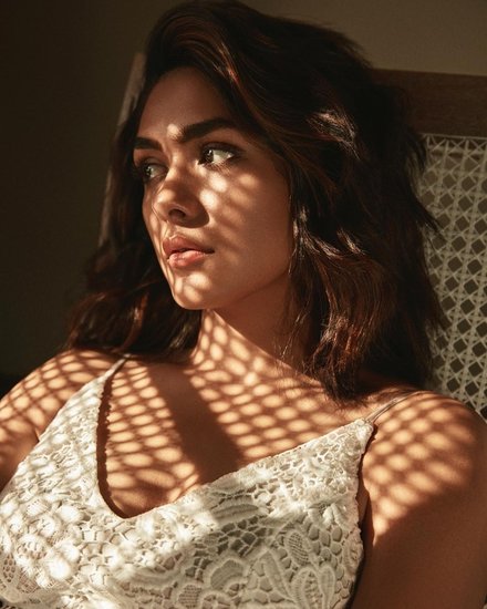 Mrunal Thakur wants to Become Businesswomen