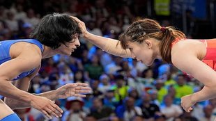 Olympics 2024,Vinesh Phogat vs Yui Susaki, Wrestling