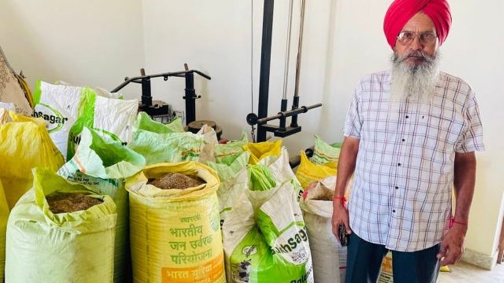 Phuman Singh Kaurra, Punjab, Carrot Farming