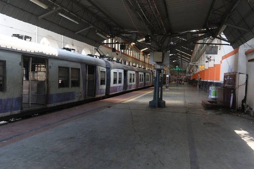 Uttar Pradesh rename eight railway stations