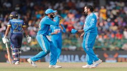 IND vs SL: रोहित शर्मा ने श्रीलंका के खिलाफ की 2 ओवर गेंदबाजी, वनडे में पिछले 15 साल से नहीं मिला कोई विकेट