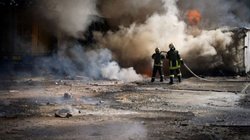 रूस ने यूक्रेन पर किए ताबड़तोड़ हमले, दागी 100 से ज़्यादा मिसाइलें, वोलोदिमीर जेलेंस्की ने कहा- इन्फ्रास्ट्रक्चर को काफी नुकसान हुआ