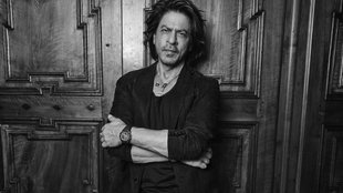 Shah Rukh Khan, Shah Rukh Khan Net Worth, Shah Rukh Khan Becomes Richest Bollywood Actor