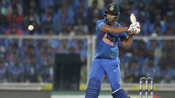 IND vs SL: शिवम दुबे की वनडे में हुई साढ़े चार साल के बाद वापसी, ऋषभ पंत टीम में नहीं बना पाए जगह