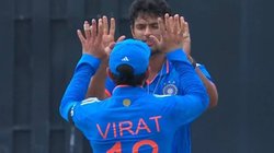 IND vs SL: शिवम दुबे ने साढ़े चार साल बाद वनडे में की 4 ओवर गेंदबाजी, इस बल्लेबाज को आउट कर हासिल की पहली सफलता