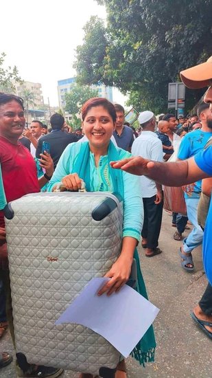 Violent demonstrations Dhaka