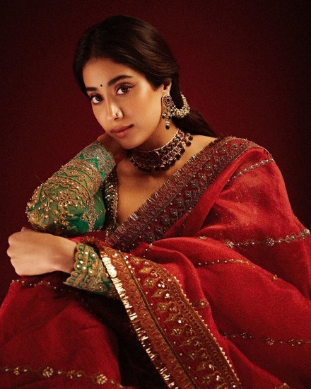 Janhvi Kapoor Saree look