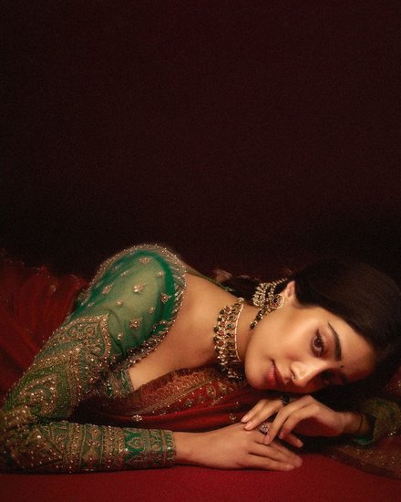 Janhvi Kapoor Choker necklace