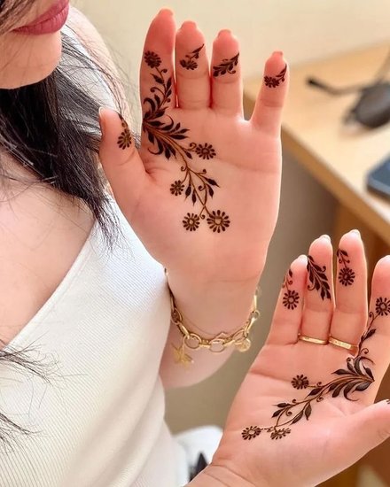 Easy Festive Mehndi