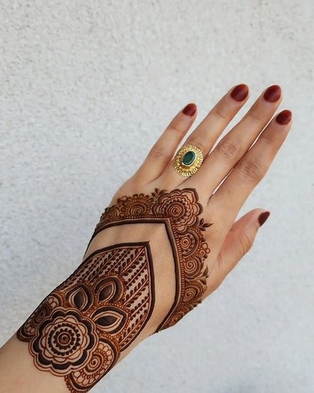 Quick Mehndi Application