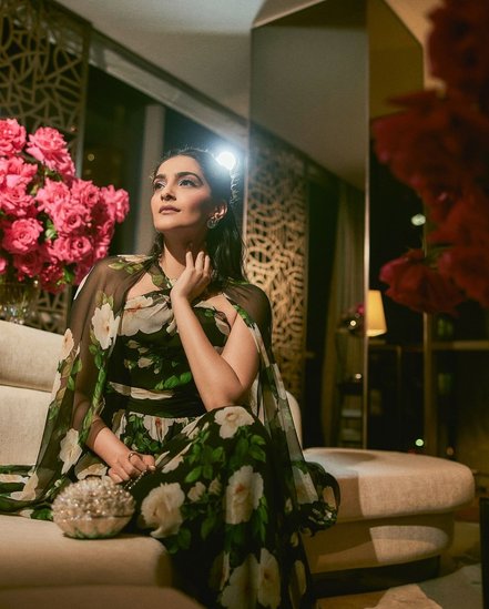 Sonam Kapoor Designer outfit