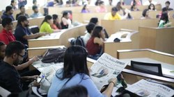 13 IAS ऑफिसर अब हॉस्टल में अचानक मारेंगे छापा, जानें MP सरकार ने क्यों लिया फैसला?