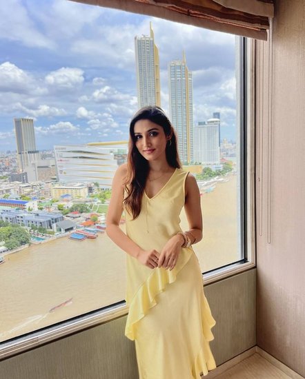 TV Actress Donal Bisht New Look