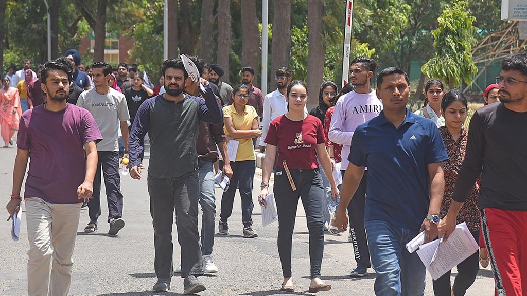 UPSC, Telangana, 1 lakh rupees, तेलंगाना सरकार, यूपीएससी,