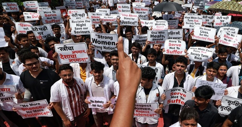 protests in Delhi and Mumbai