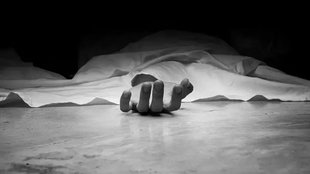 delhi aiims, delhi aiims doctor suicide, d