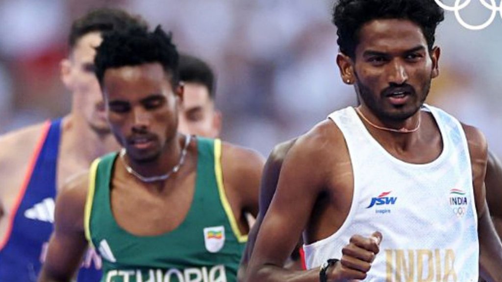 अविनाश साबले कॉमनवेल्थ गेम्स के सिल्वर मेडलिस्ट हैं। अविनाश साबले कॉमनवेल्थ गेम्स के सिल्वर मेडलिस्ट हैं।