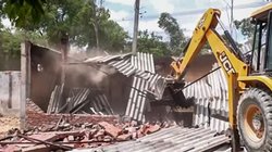 पैसे से मामले को रफा-दफा करना चाहता था सपा नेता, अयोध्या गैंगरेप पीड़िता की मां ने खोली आरोपी की पोल