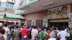 Bhojpuri Adda: 9 महीने सेंसर में अटकी रही ये भोजपुरी फिल्म, रिलीज हुई तो लग गई लंबी लाइन