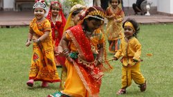 जन्माष्टमी पर मथुरा-वृंदावन जाने का है प्लान? आज से शुरू हो रहा 5 दिवसीय कार्यक्रम; बांके बिहारी मंदिर ने जारी की एडवाइजरी