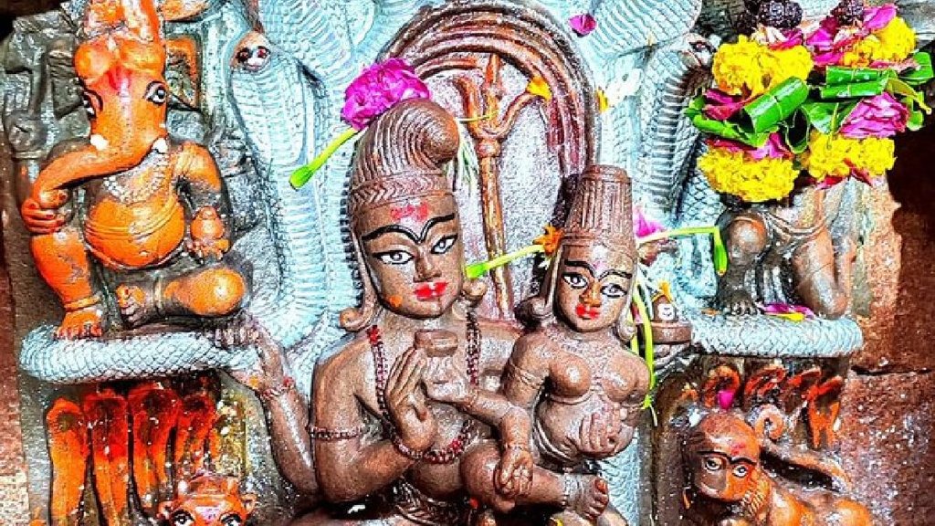 Nag Panchami 2024,Nag Panchami 2024 Date, nagchandreshwar mandir ujjain,nagchandreshwar mandir,Nag Panchami 2024