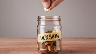 government employees news, UPS India, pension reform India, NPS vs UPS,