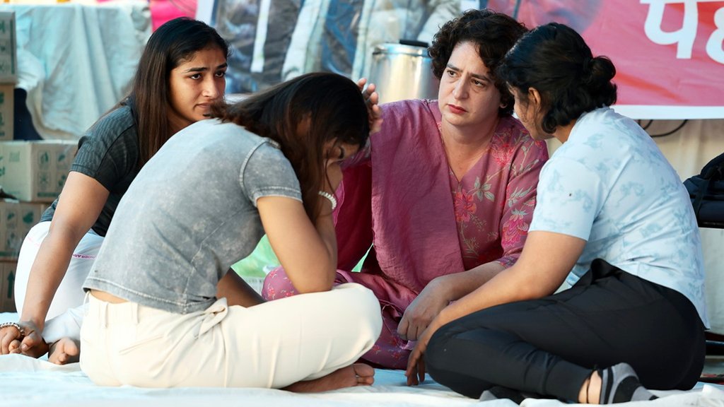 Vinesh Phogat, Priyanka Gandhi Vadra, WFI chief Brij Bhushan Sharan Singh, Sakshi Malik, Wretling Protest