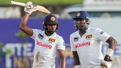 SL vs NZ: 8 मैच, 13 पारी, 5 शतक और 4 अर्धशतक, कामिंदु की कमाल बैटिंग, पंत और हेड को दे रहे टक्कर