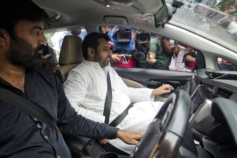 Amanatullah Khan Education