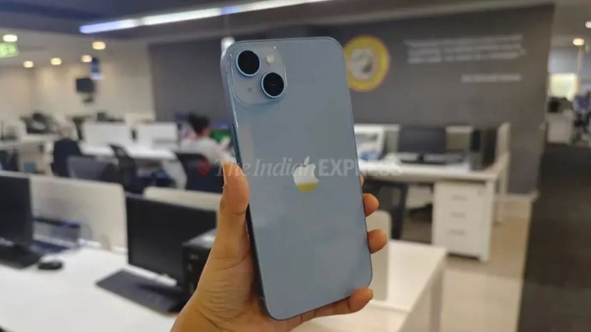 iPhone 14