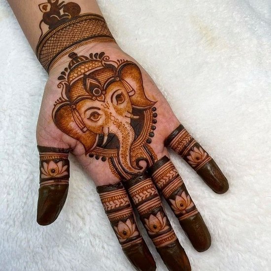 Henna for Hartalika Teej