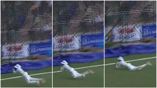 Duleep Trophy, Axar Patel, Boundary Line Catch, Manav Sutar, Hrithik Shokeen, Watch Video