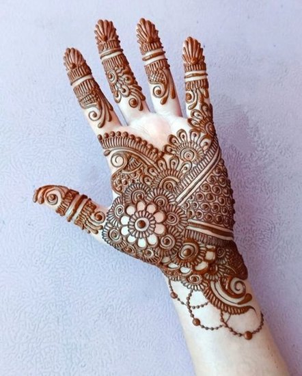 Easy Tikki Mehndi Designs
