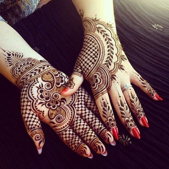 Elegant Mehndi for Garba