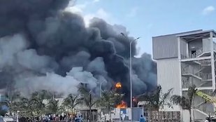 Massive fire breaks out at Tata manufacturing unit, Fire in Tamil Nadu Hosur, TEPL