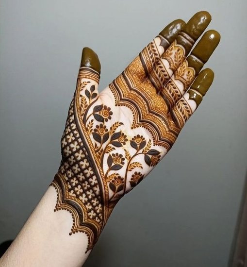 Special Occasion Mehndi Art