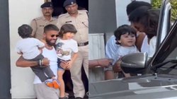 Hardik Pandya: नताशा से अलग होने के बाद पहली बार बेटे से मिले हार्दिक पांड्या; शेयर किया वीडियो, दिखे बेहद खुश