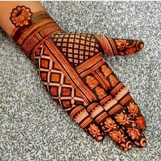 Intricate Teej Mehndi Patterns