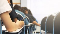 झारखंड CGL परीक्षा में हुई धांधली? पेपर रद्द करने की उठी मांग; प्रशासन ने परीक्षा के लिए किया था इंटरनेट बंद