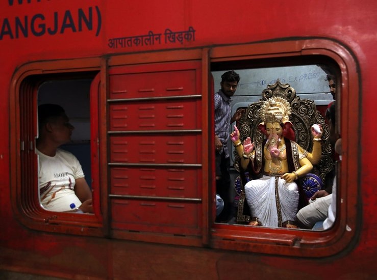 Ganesh Puja in Mumbai